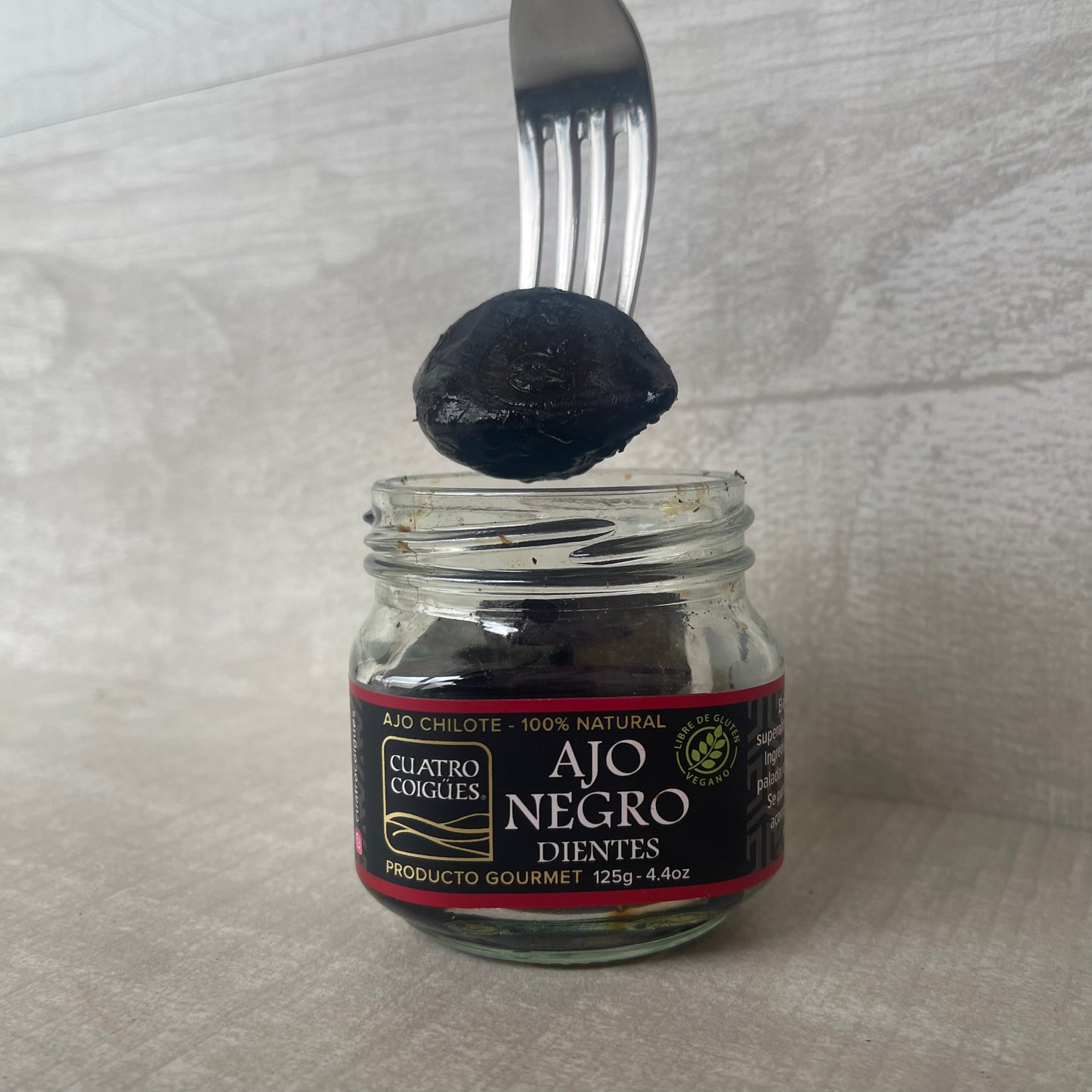 Power Pack: Doypack dientes pelados de ajo negro 80g + Frasco dientes pelados de ajo negro 125gr+ 2 frascos de pasta de ajo negro 125gr.