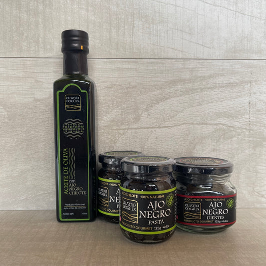 Selección Maestra: 2 pasta de ajo negro 125gr c/u + 1 frasco dientes pelado de ajo negro 125gr + 1 Aceite de oliva emulsionado con ajo negro + Ebook con 12 recetas.