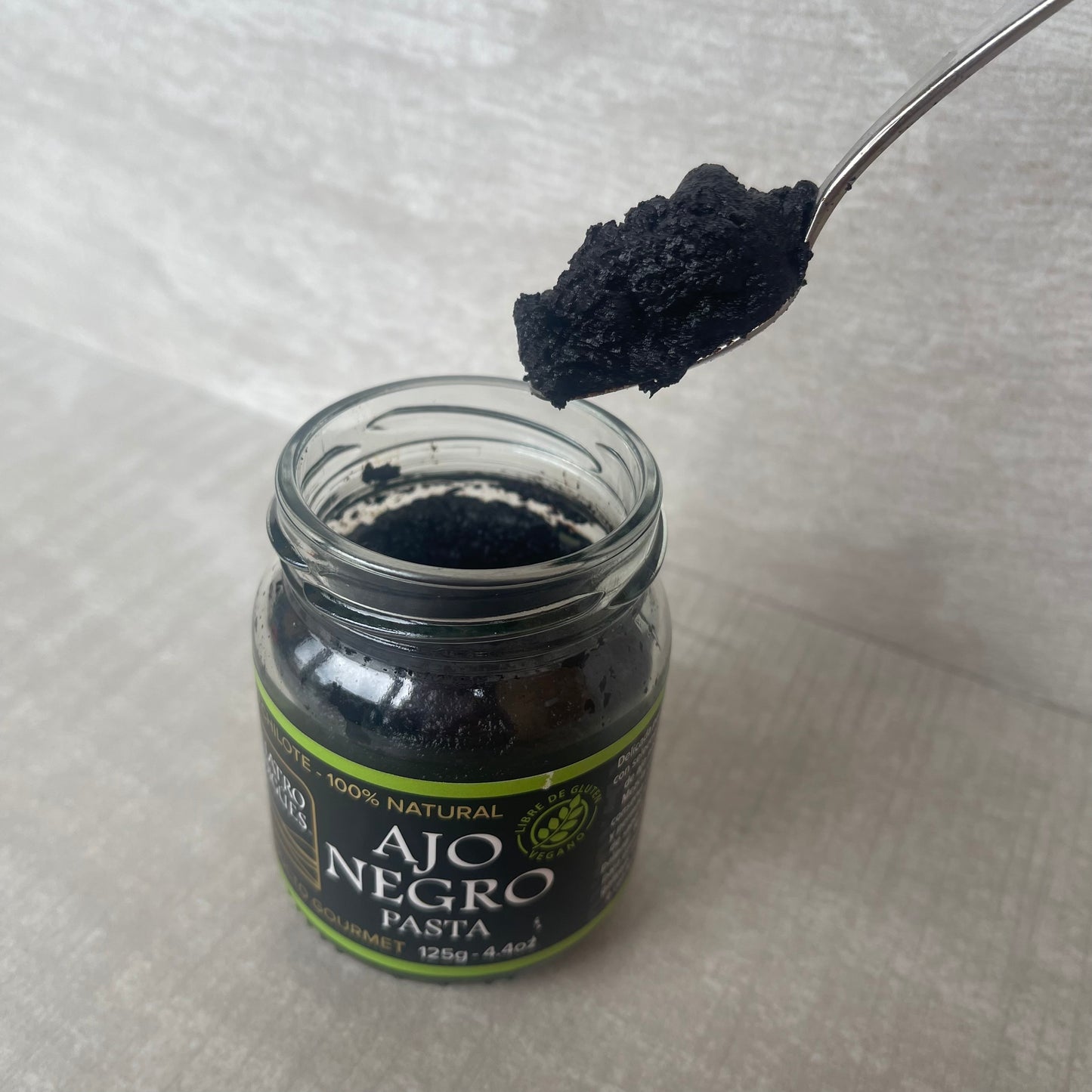 Pasta de ajo negro suavemente molida 125gr